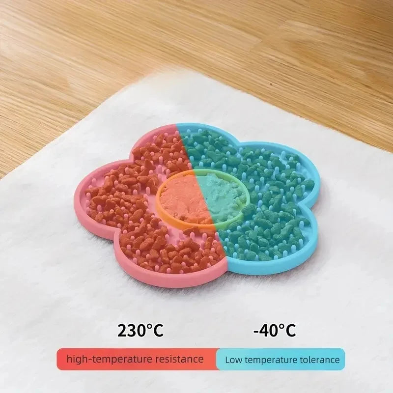 Slow Feeder Lick Mat – Sunflower Silicone for Cats